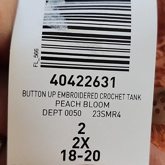 Torrid Button Up Embroidered Crochet Tank, Peach Bloom, NWT - Picture 5 of 7